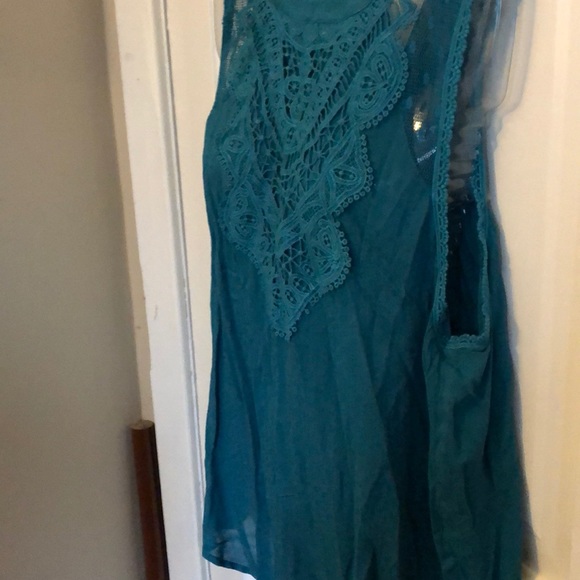 Tank top - Picture 2 of 2